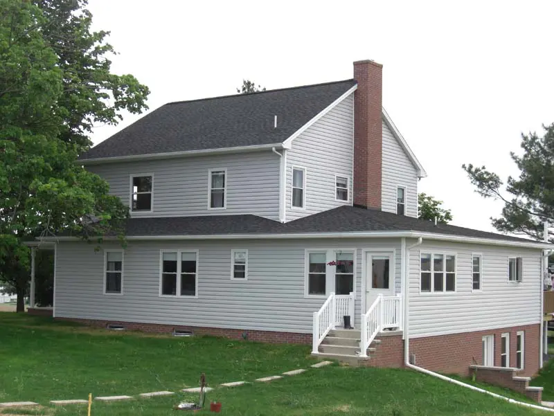 GAF Timberline Charcoal 16 GAF Timberline HDZ® Shingles on Harrisonburg home