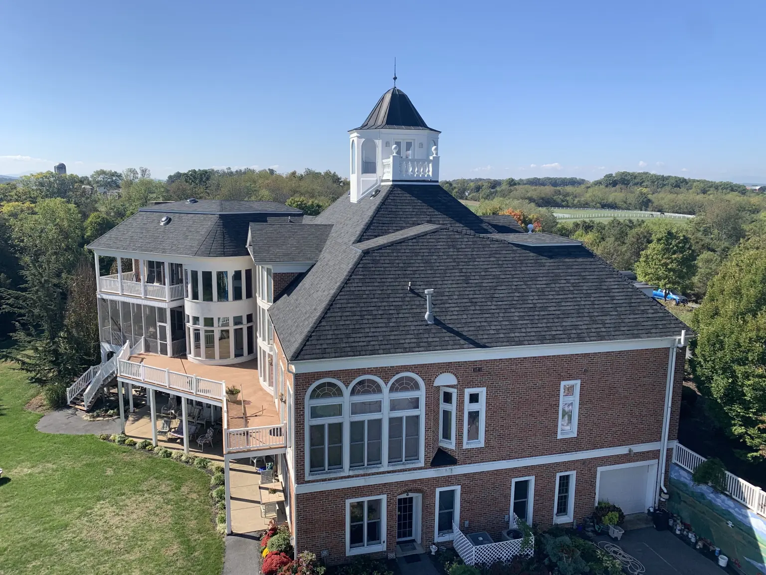 IMG_7060 side view of harrisonburg designer shingle roofing. project