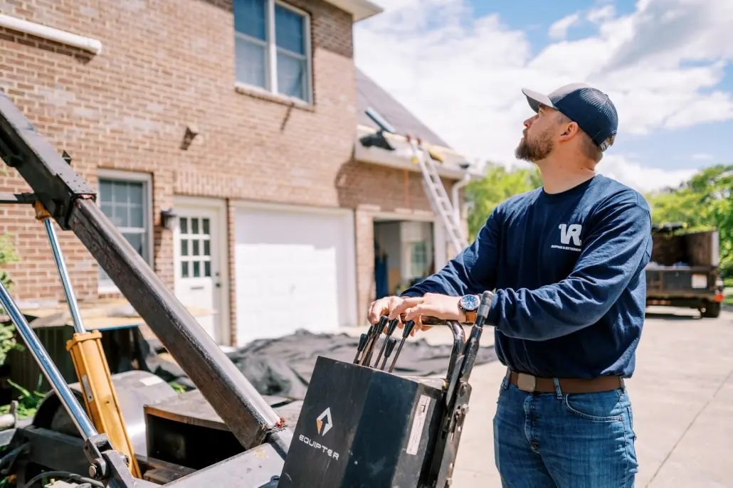 Credentials2 Roof contractor operating roofing trailer lift in Virginia