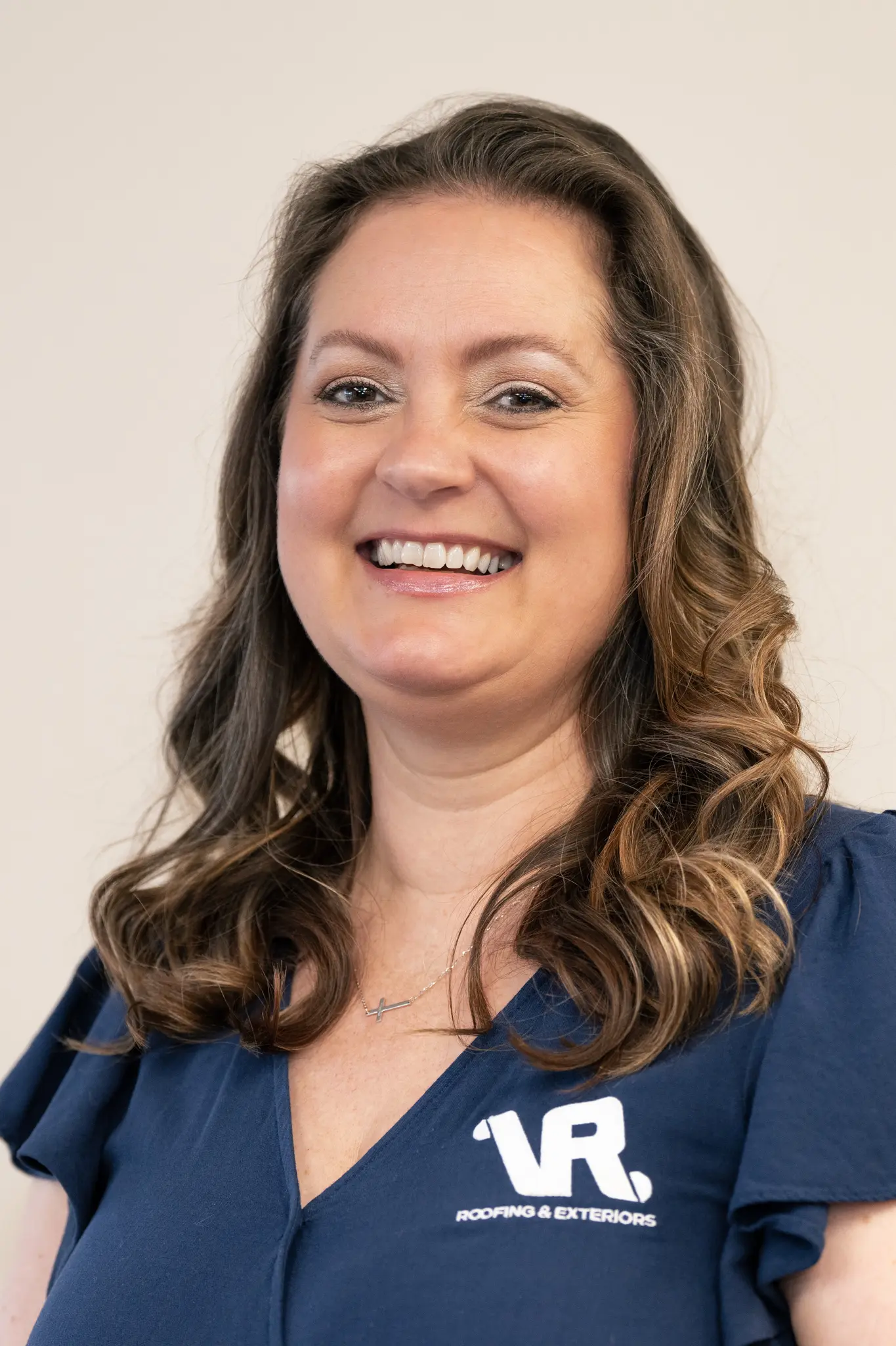 VRE-JenniferMiller-01 Headshot of Jennifer Miller, Customer Service Representative at Valley Roofing & Exteriors.