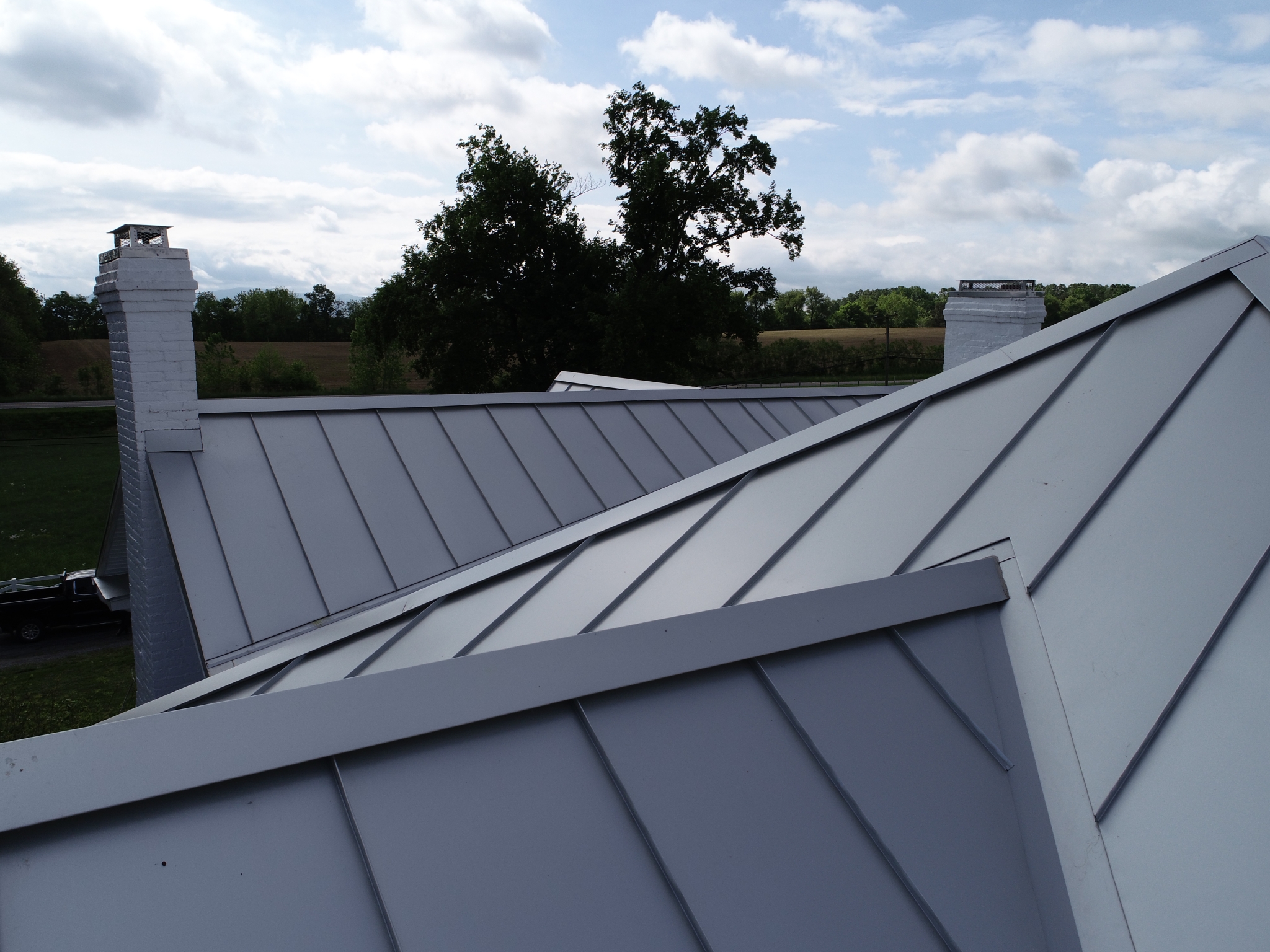 Metal Roofing Valley Roofing & Exteriors