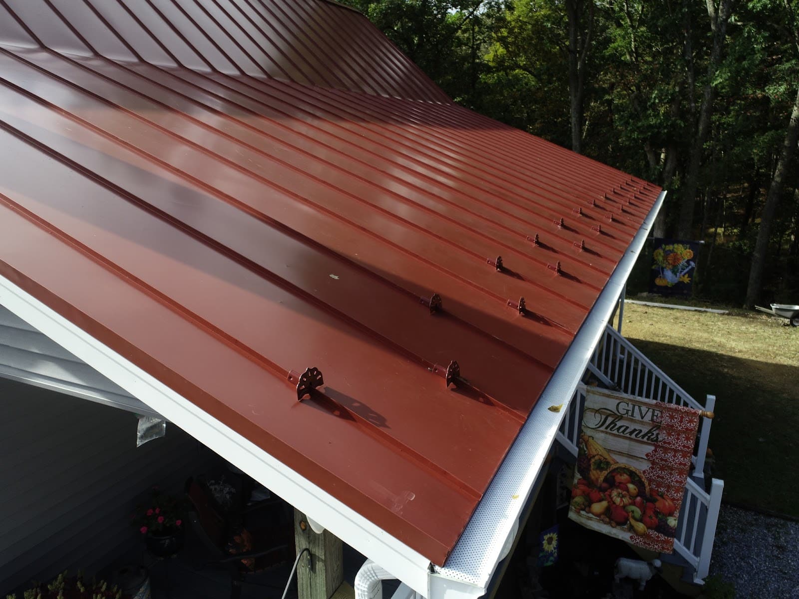 Metal roofing with snow guards on Virginia home