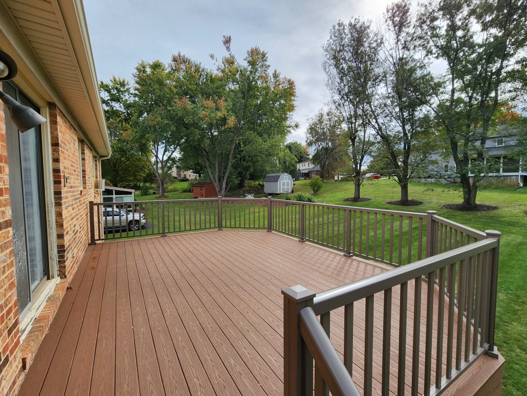 Composite deck on a home in Harrisonburg, VA